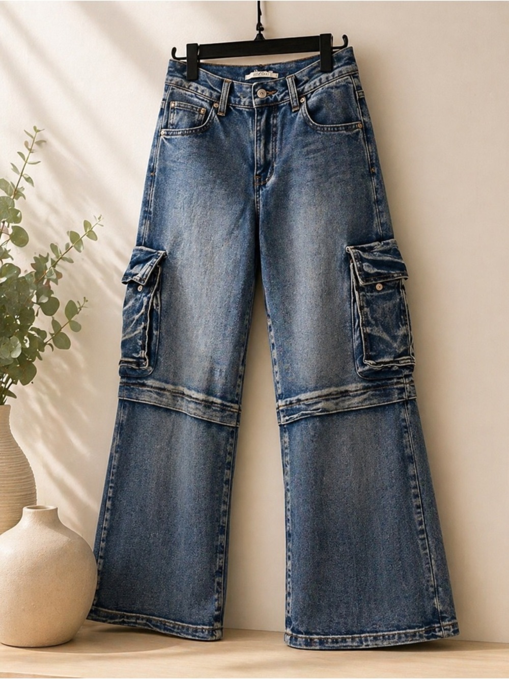 Wide Leg Cargo Jeans - Blue
